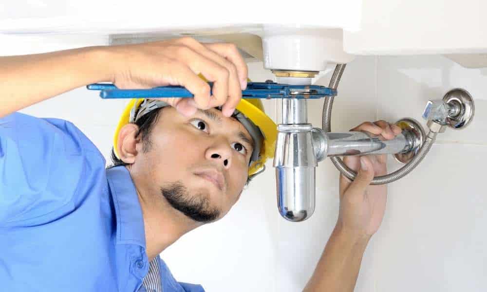 Call A Plumber o Unclog A Double Kitchen sink