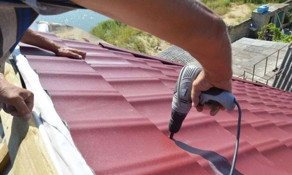 Before Hiring Roofing Company You Must Know About It