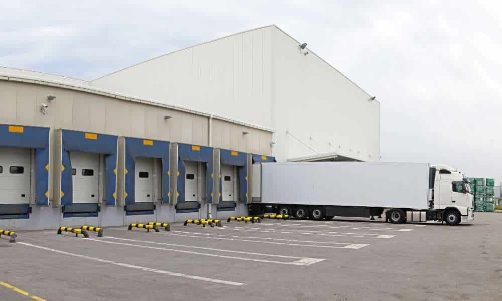 Other distribution center capacity choices to consider for your business