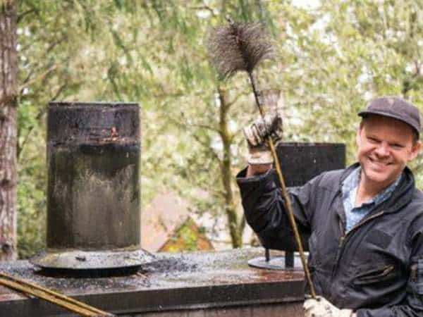 Brush out the dust from the Chimney